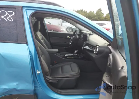 2025 Chevrolet Trax Fwd Activ from USA, damaged, VIN KL77LKEP1SC175444